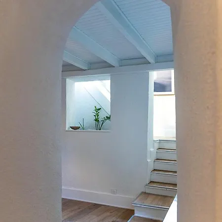Apartment Avec Terrasse *